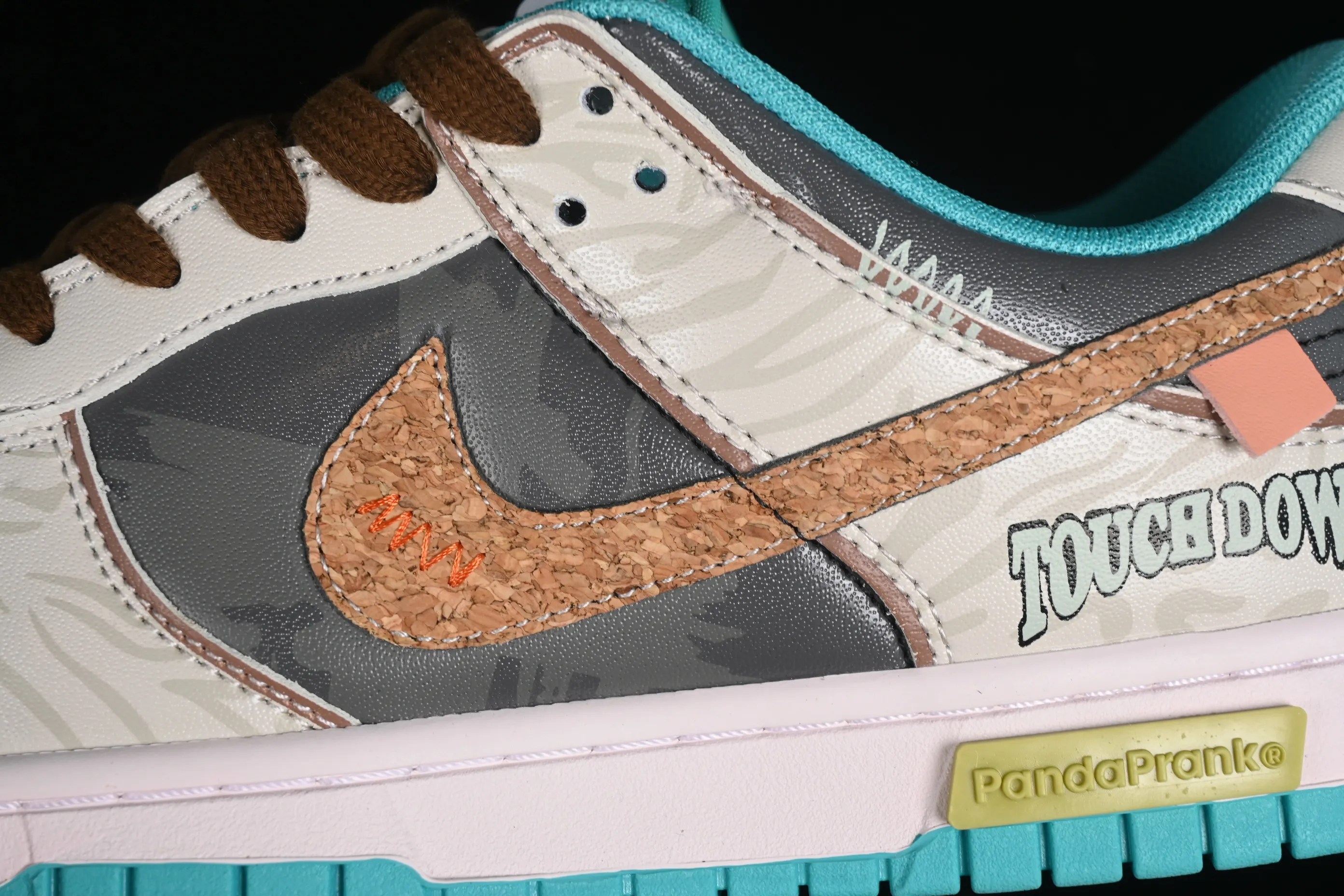 All Categories Nk SB Dunk Series Nk SB Dunk Low Low-top sneakers Nk Dunk Low Panda Prank Spring Touchdown Spring Olive Vietnam Tan Green SB Strappy Low-top Casual Shoes DV0834-101